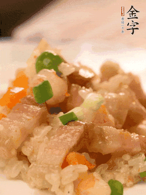 出鍋后撒點蔥花更香。